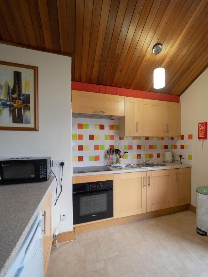 Surlingham Lodge Studio Large Family Cottage NWI Kültér fotó